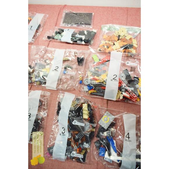 LEGO Assorted Bricks, Pieces and Parts #3 (Parts Only)* - Picture 4 of 13